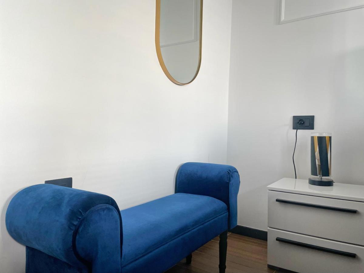 Navis City Apartments Пула Экстерьер фото